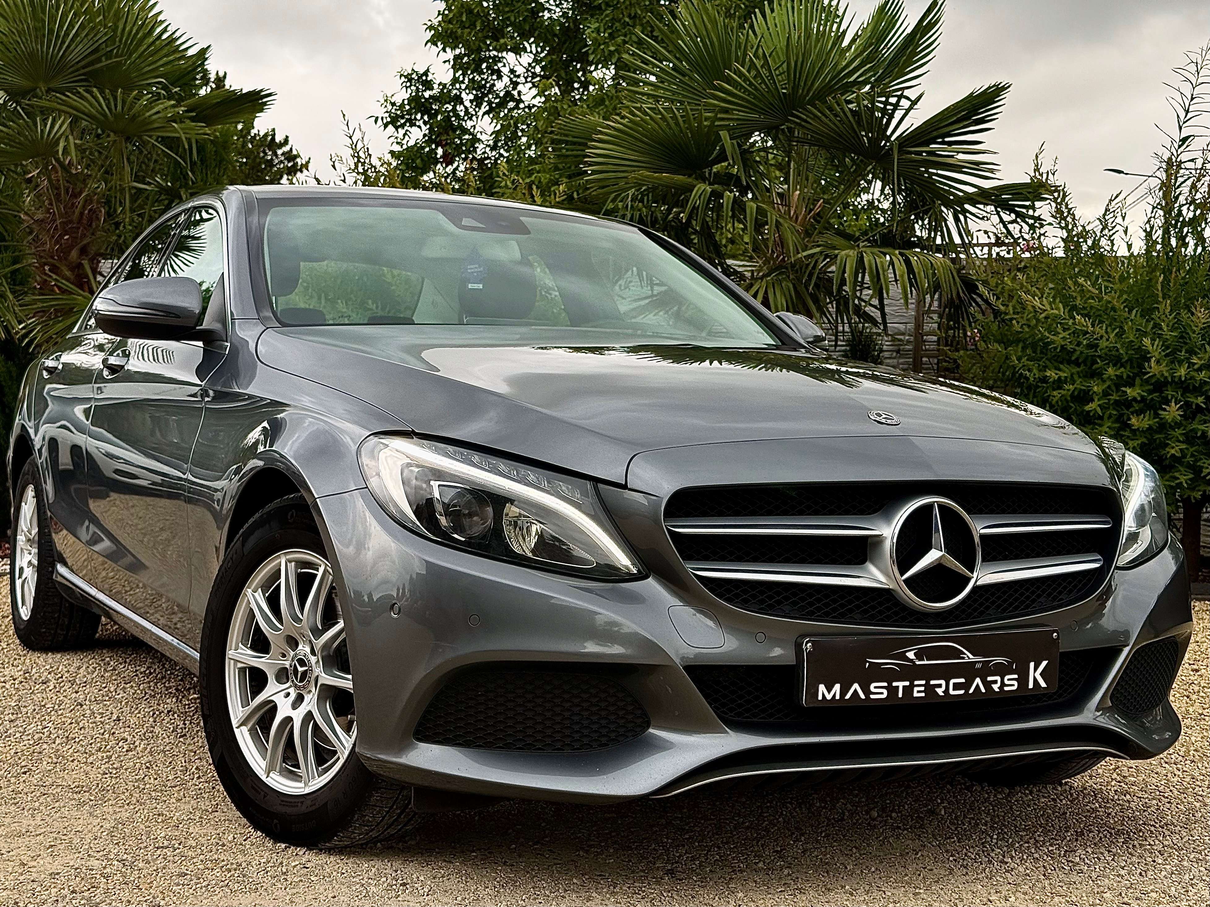 Mercedes-Benz C 180