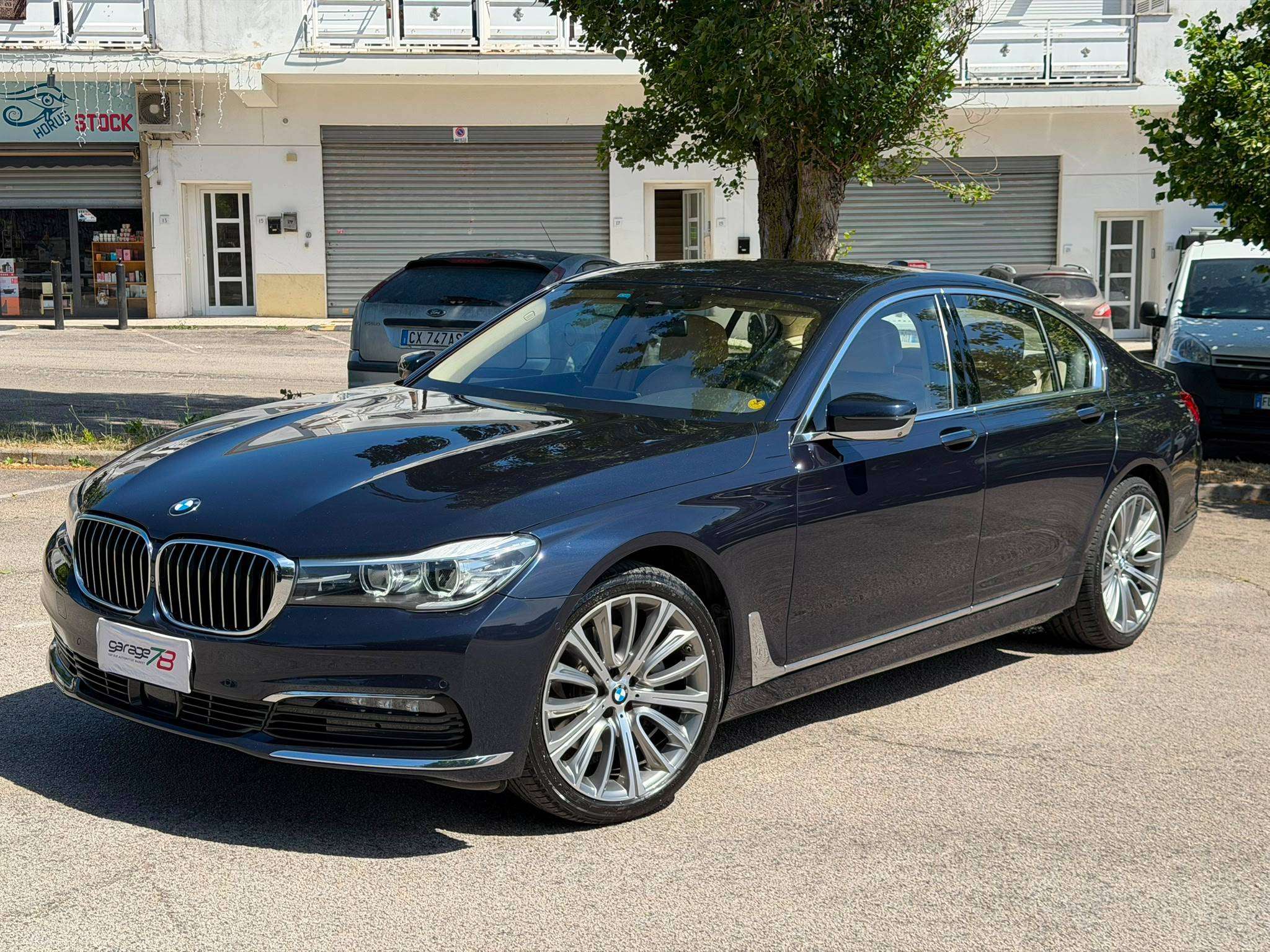 BMW 730