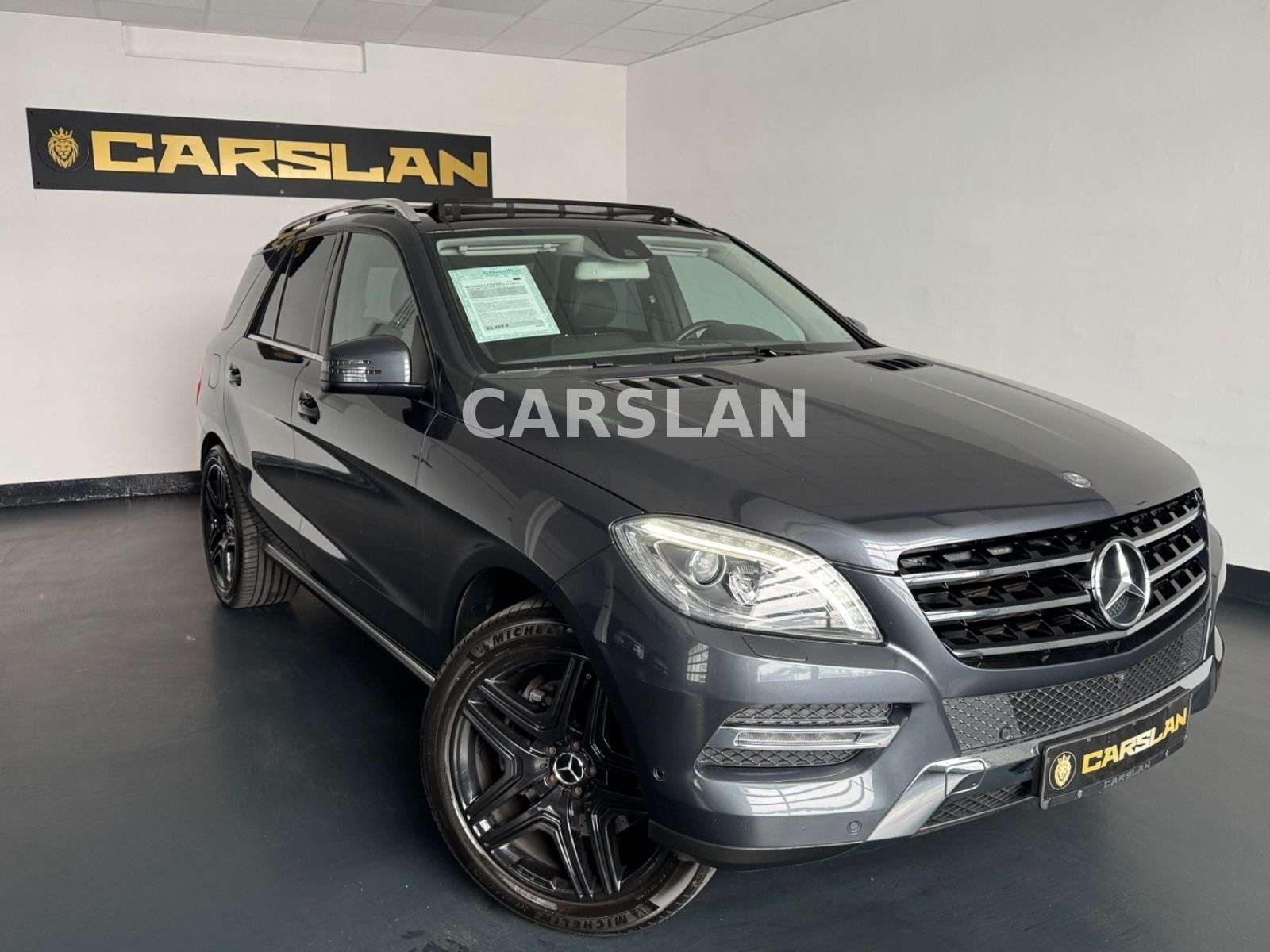 Mercedes-Benz ML 500
