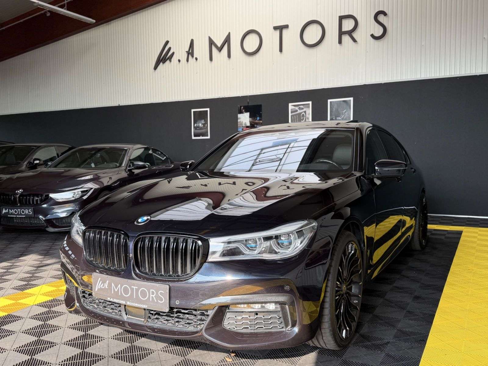 BMW 750