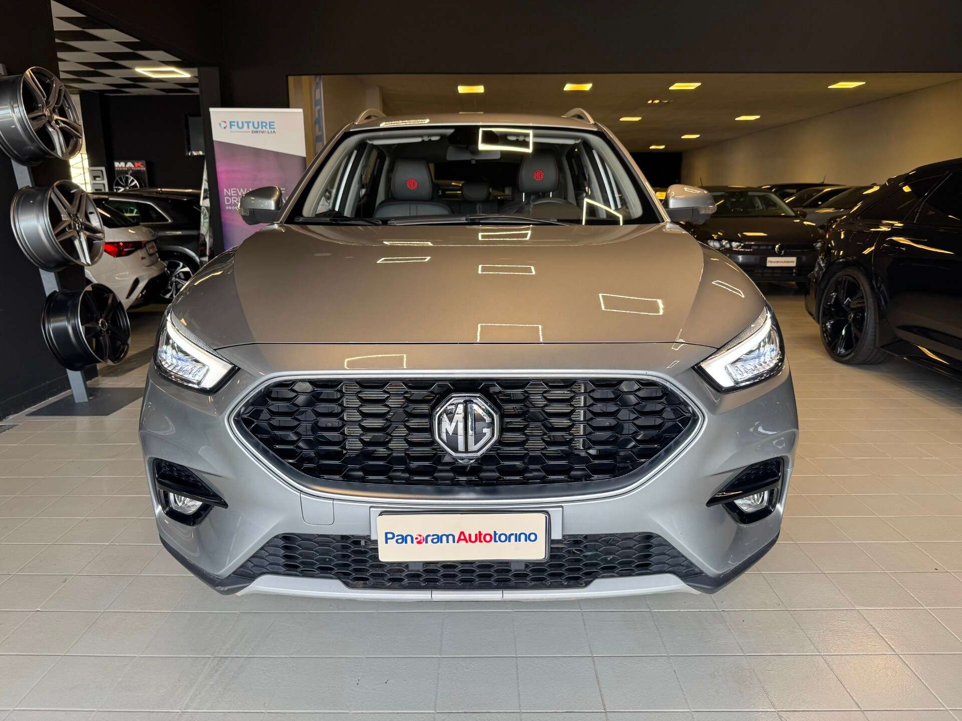 MG ZS