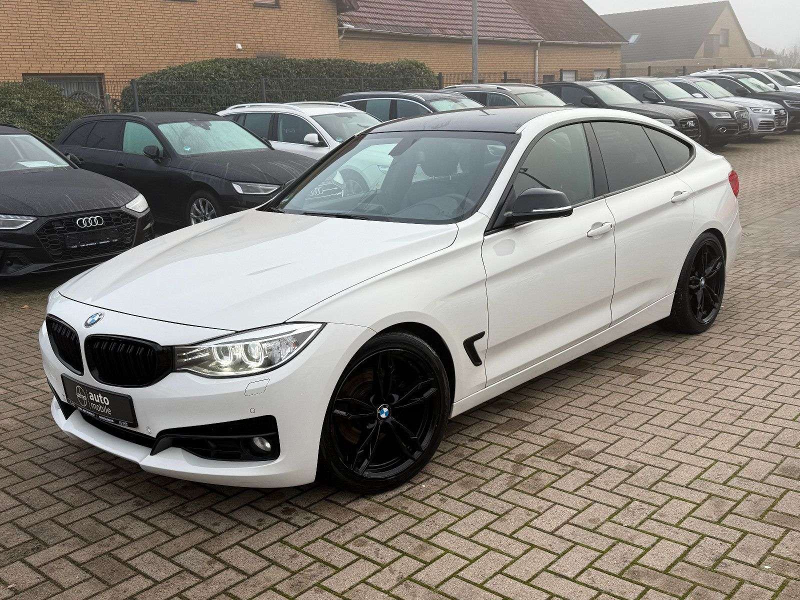 BMW 330
