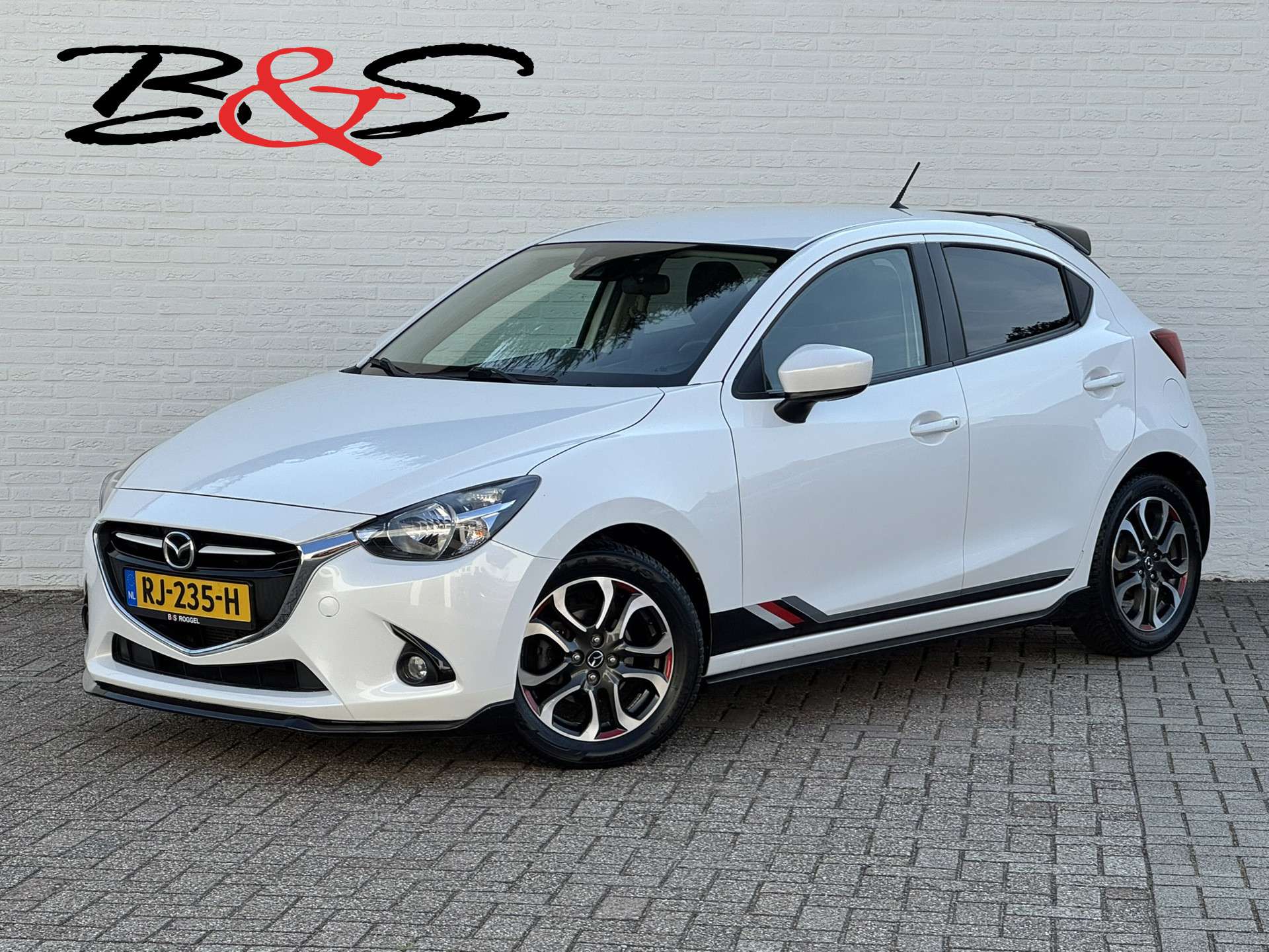 Mazda 2