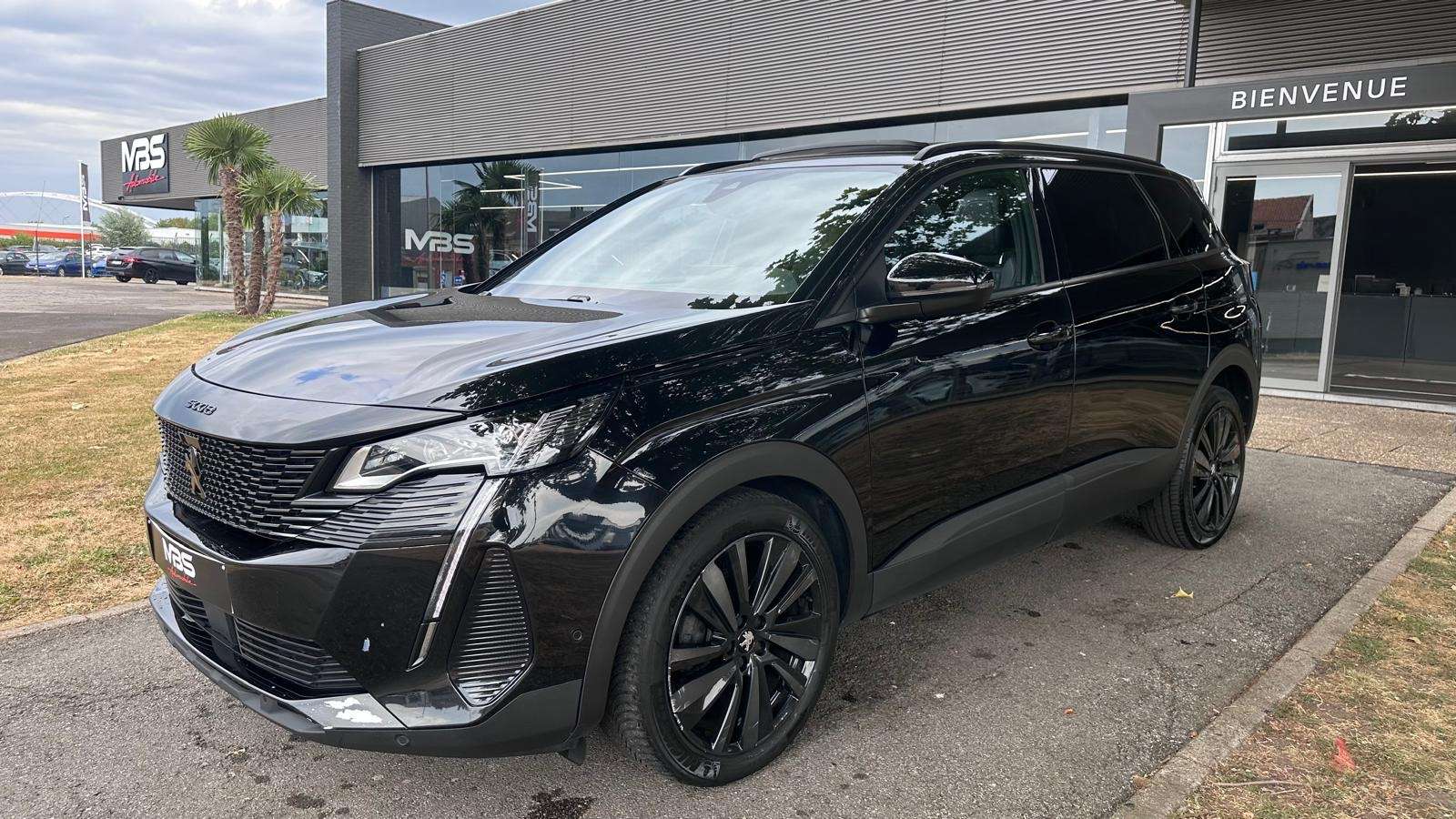 Peugeot 5008