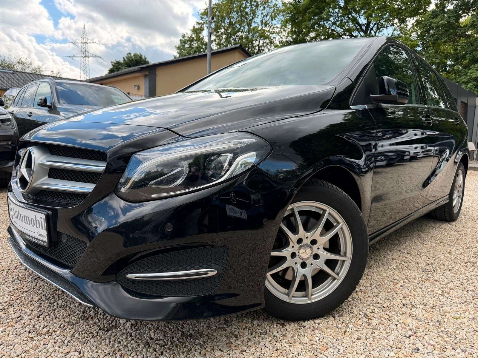 Mercedes-Benz B 200