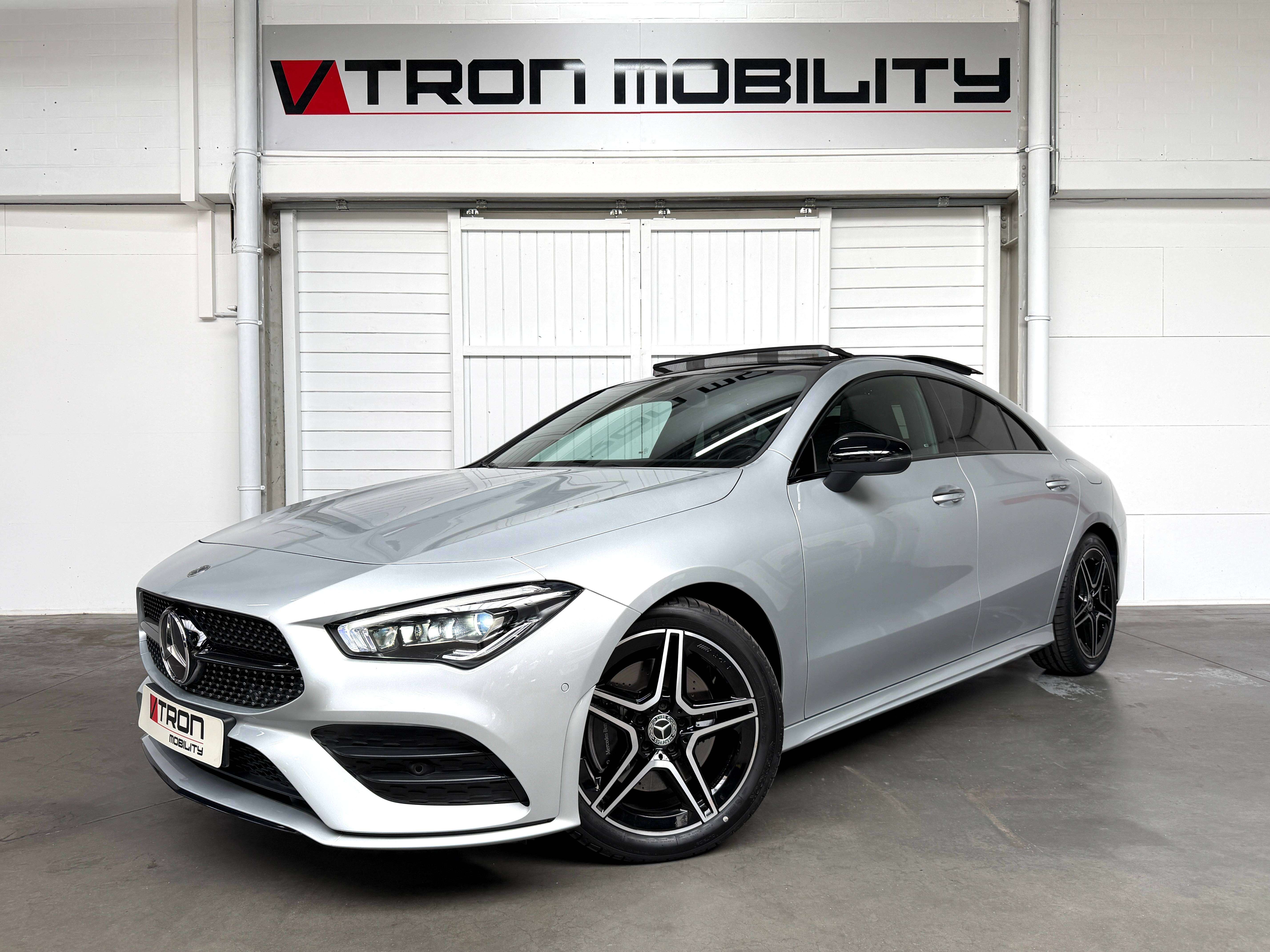 Mercedes-Benz CLA 200