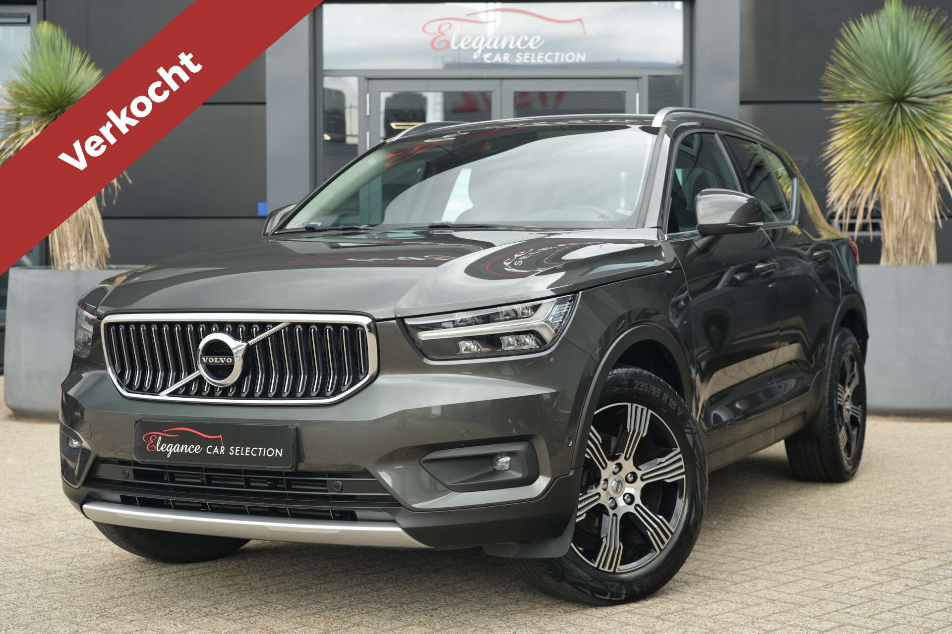 Volvo XC40