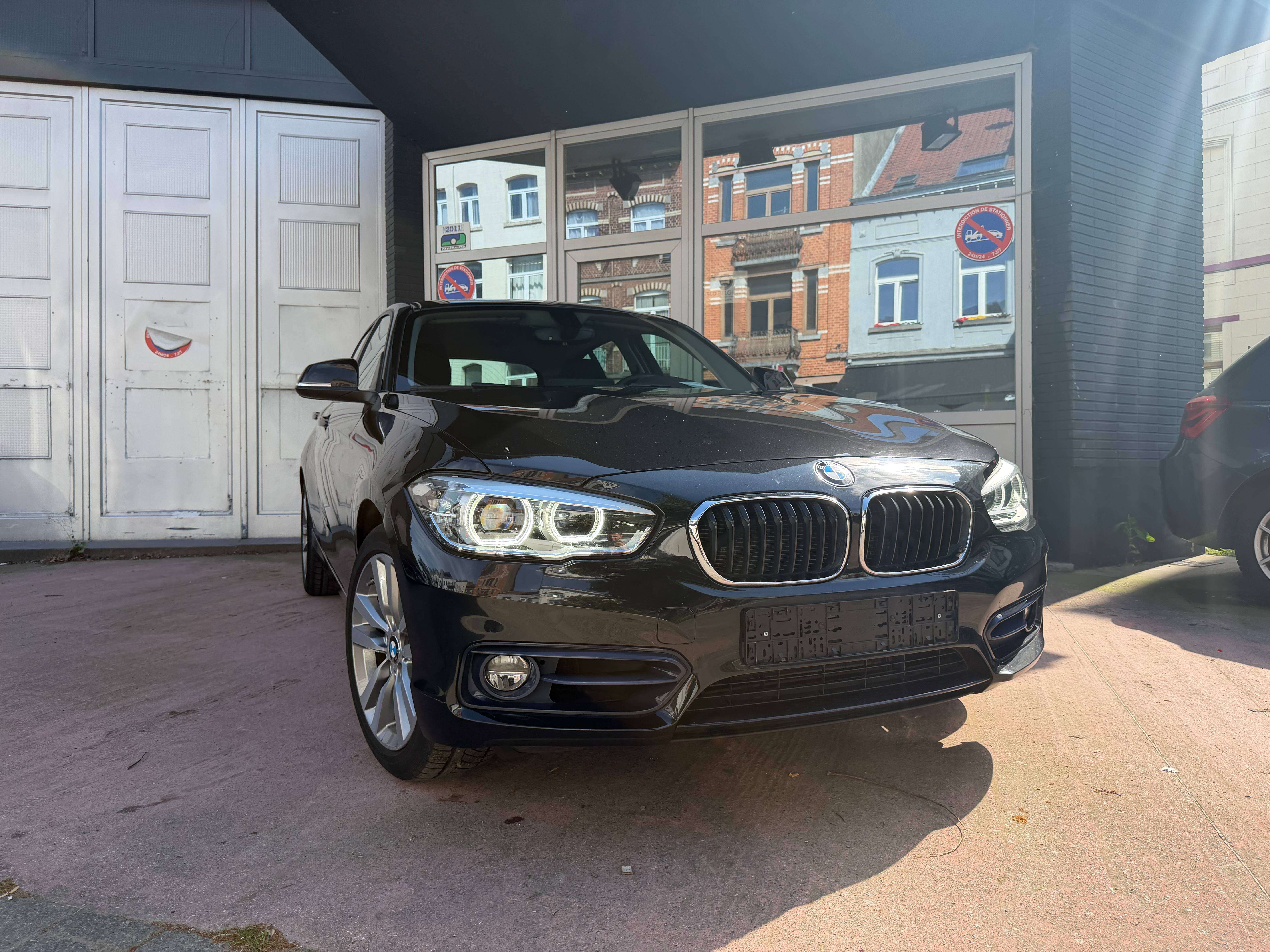 BMW 118