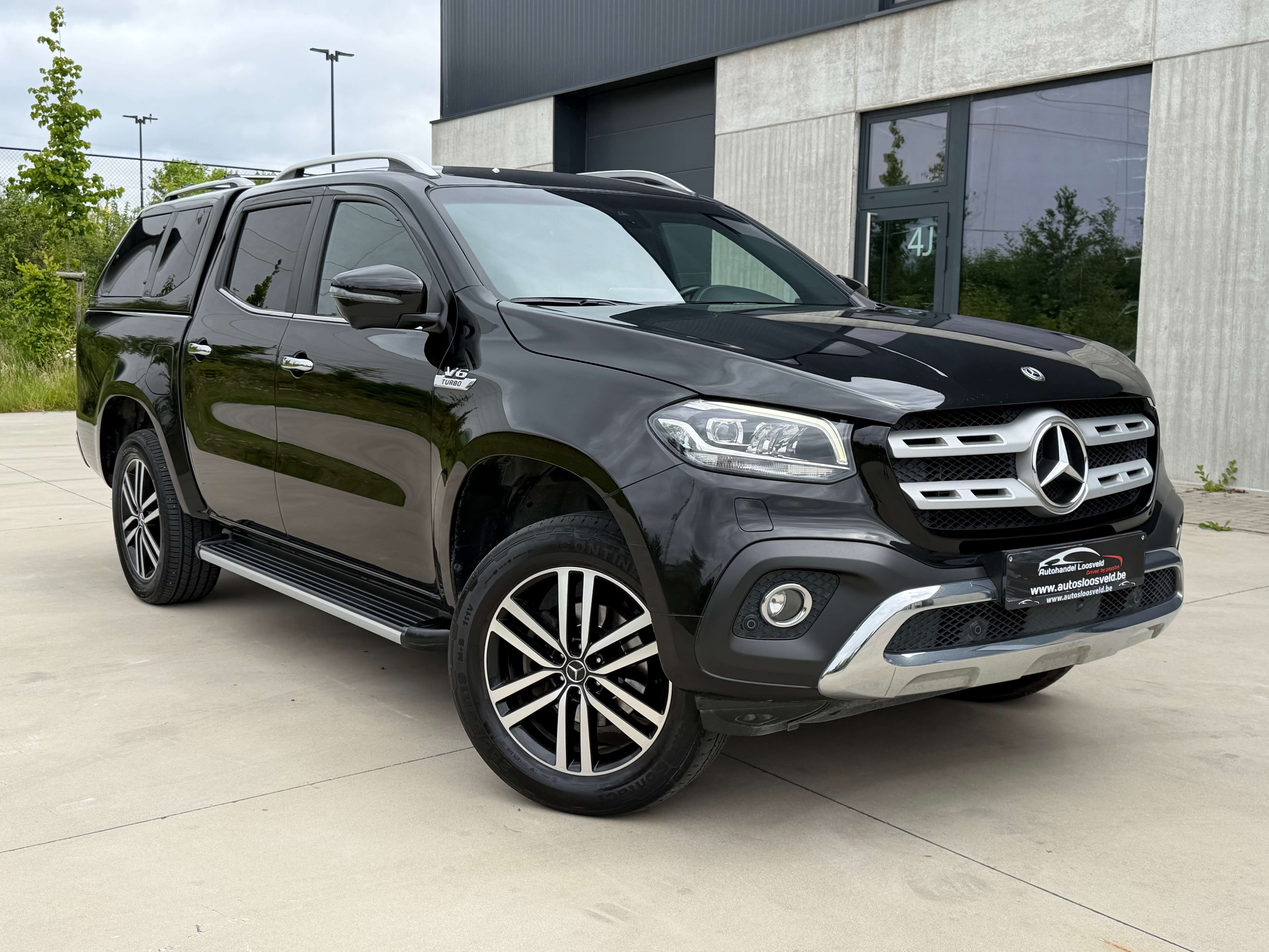Mercedes-Benz X 350