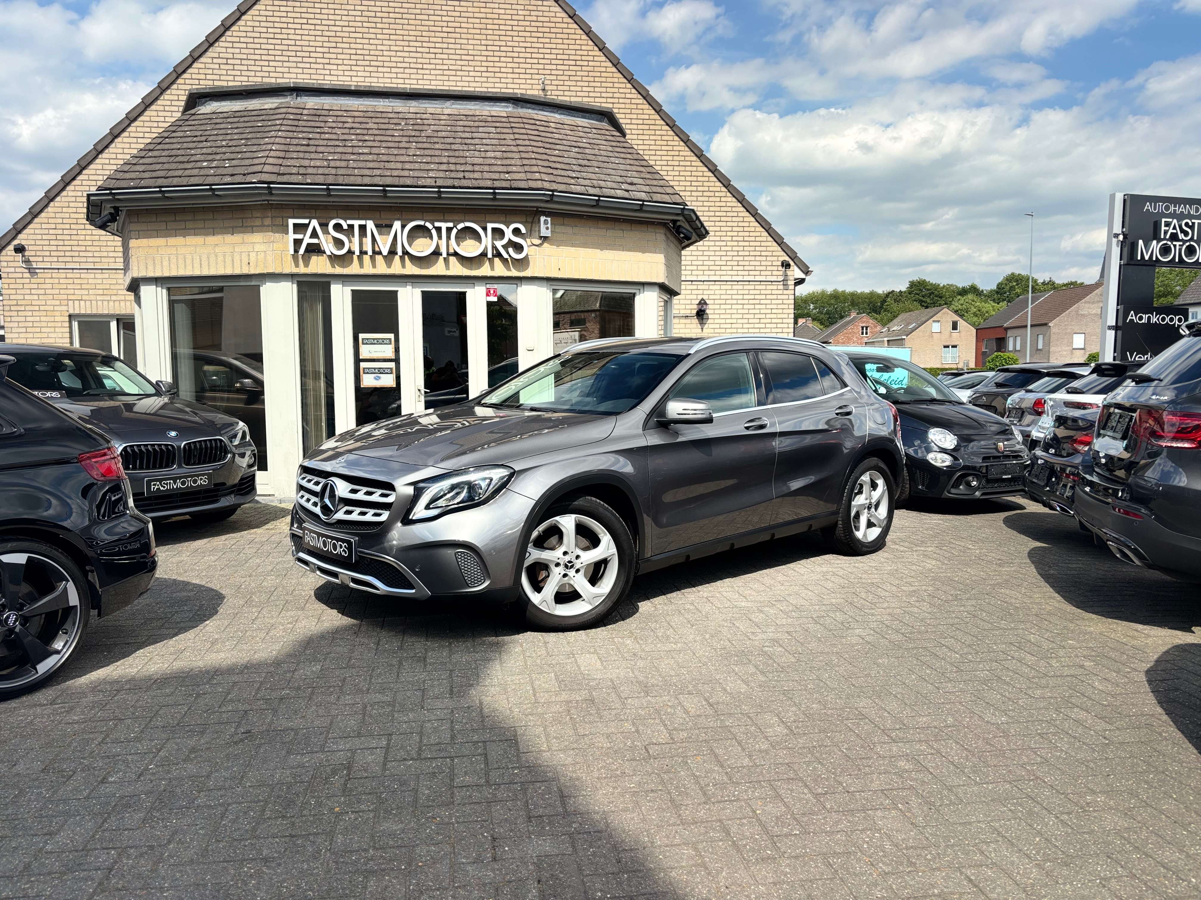 Mercedes-Benz GLA 180