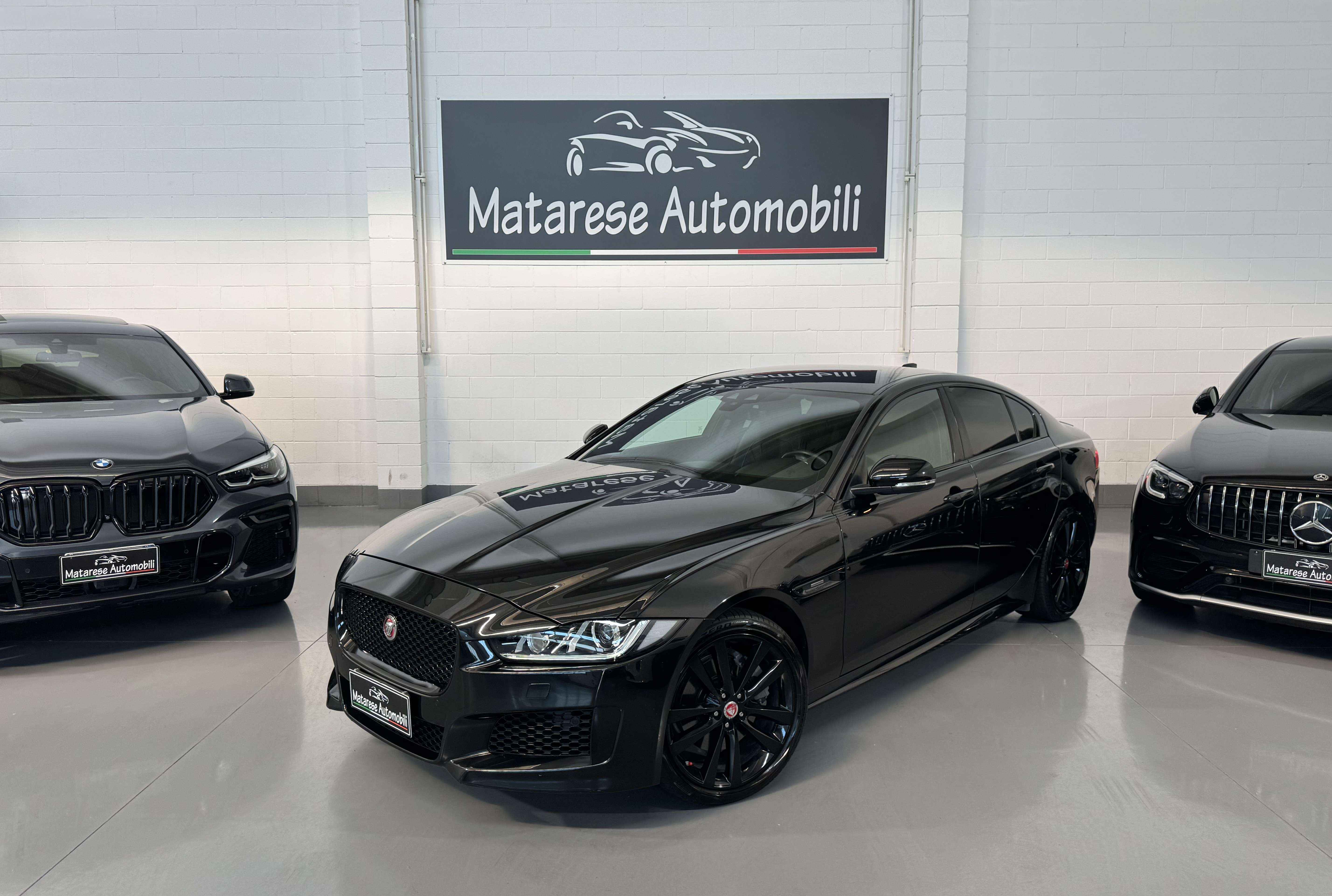 Jaguar XE
