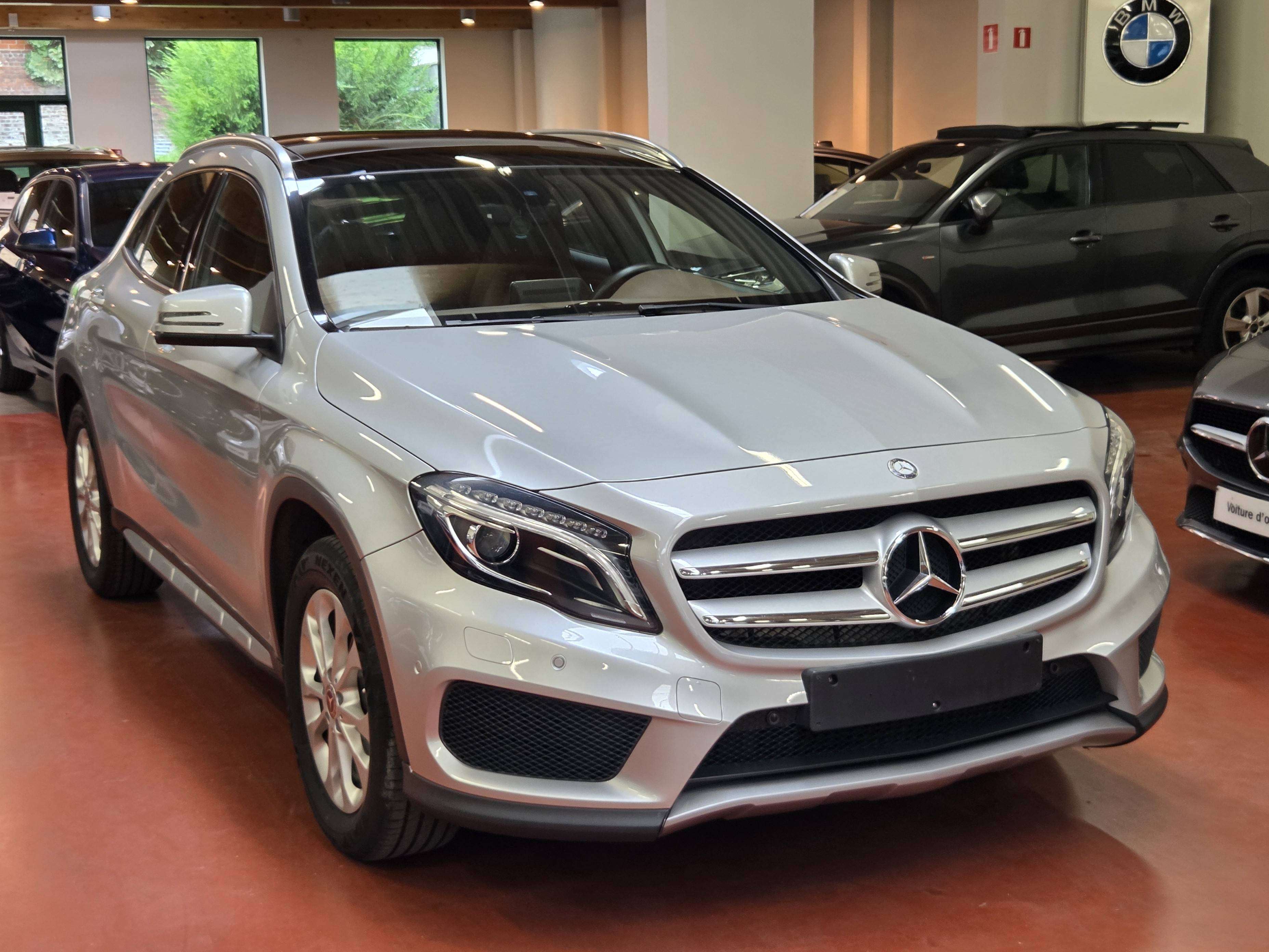 Mercedes-Benz GLA 180