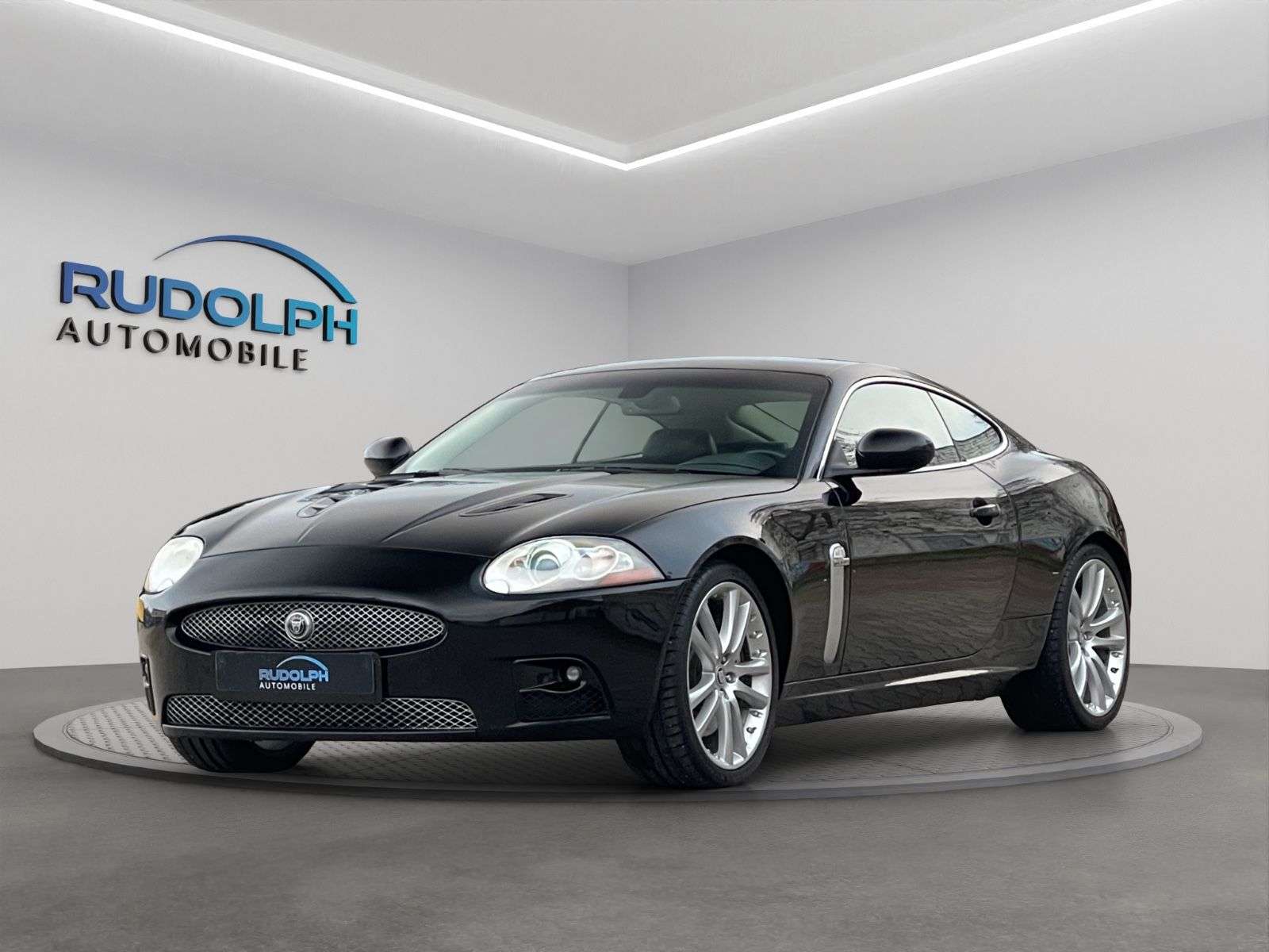 Jaguar XKR