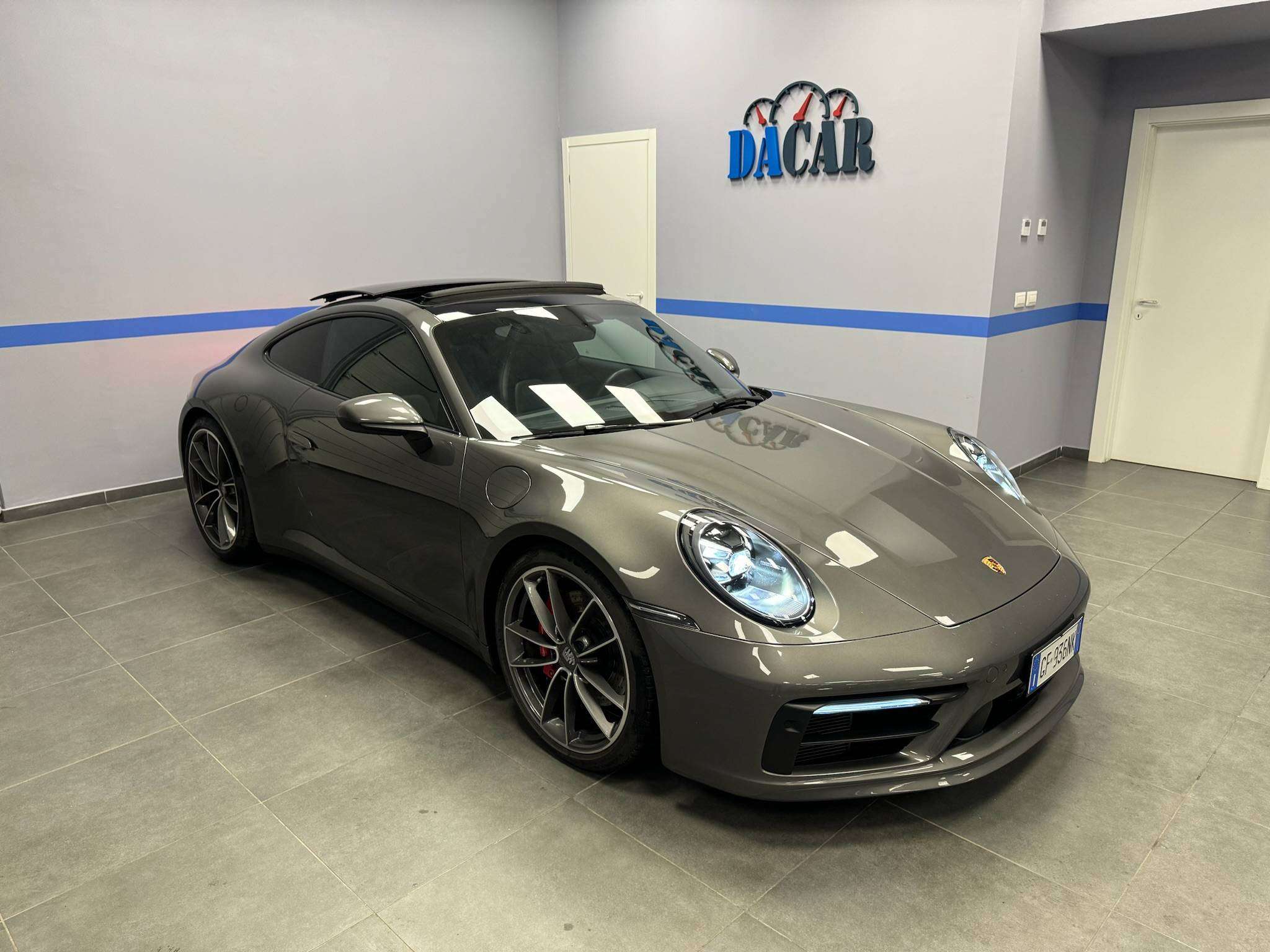 Porsche 911