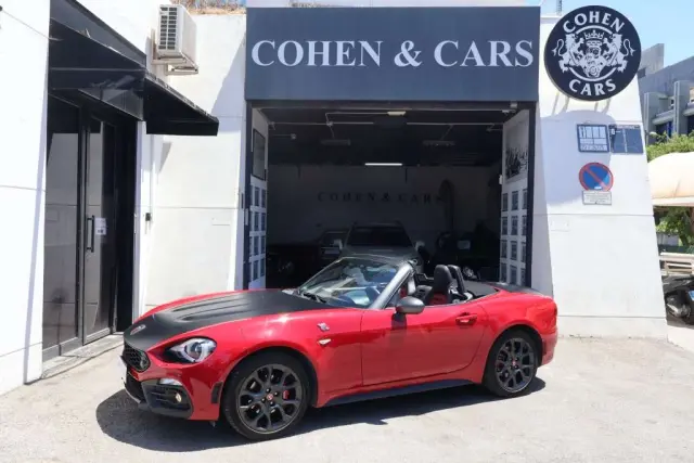Abarth 124 Spider