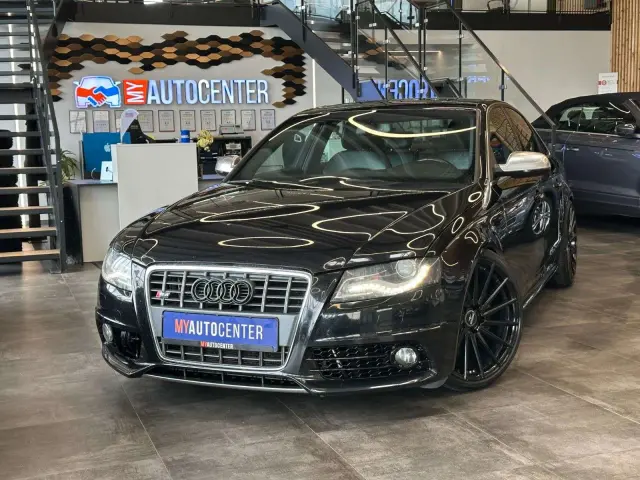 Audi S4
