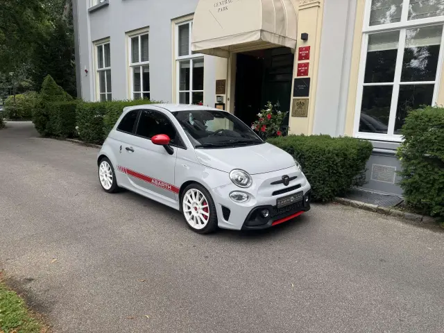 Abarth 595 Competizione
