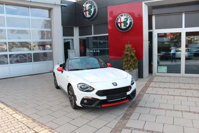 Abarth 124 Spider