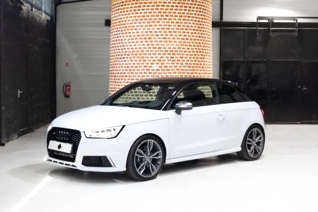 Audi S1