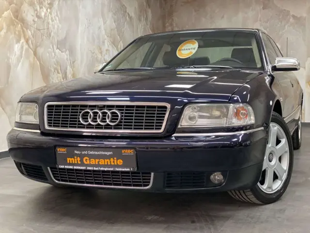 Audi S8